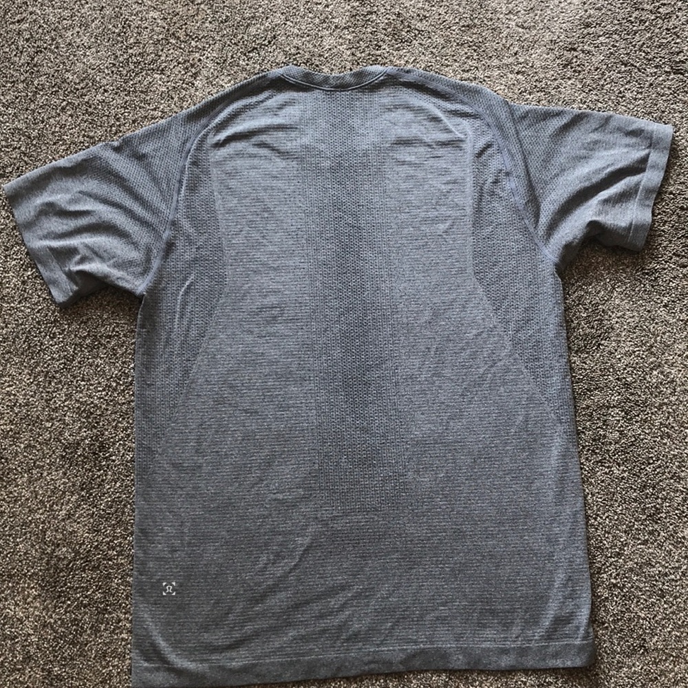 Lululemon Metal Vent Tech Shirt